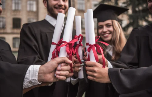 Geni Alumni