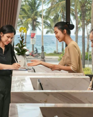 Travel & Hospitality